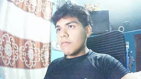 Snapshot of valesh20 chatting on January 7, 6:05 am Valesh19 online show from January 7, 6:05 am