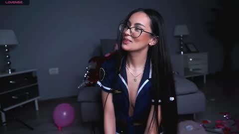 Vale online show from February 12, 2:01 pm