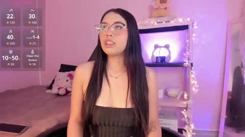 Snapshot of valk_diaz chatting on April 26, 6:00 am Valk online show from April 26, 6:00 am