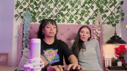 Snapshot of valkiria_and_dione chatting on May 12, 1:41 pm Valkiria and Dione online show from May 12, 1:41 pm