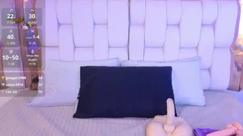 Valkiria moore  online show from February 16, 8:16 pm