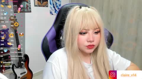 Snapshot of valkyrie_claire chatting on December 10, 7:37 am Valkyrie claire online show from December 10, 7:37 am