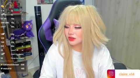 Snapshot of valkyrie_claire chatting on March 6, 2:19 am Valkyrie claire online show from March 6, 2:19 am