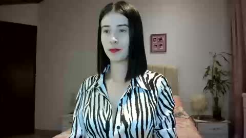Macarena online show from September 25, 3:54 am