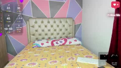 Snapshot of vallolet_dariam chatting on February 21, 3:51 am DARIAM online show from February 21, 3:51 am