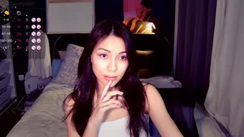 Snapshot of valorant_girl chatting on April 24, 6:21 pm Little Devil online show from April 24, 6:21 pm