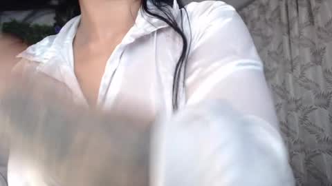 Snapshot of valquiria_sirgun chatting on May 5, 10:12 am valquiria_sirgun online show from May 5, 10:12 am