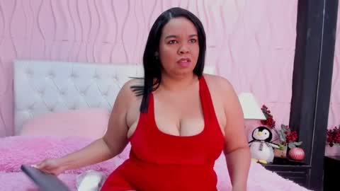 Snapshot of valrery_roussex chatting on March 8, 12:41 pm Valery online show from March 8, 12:41 pm