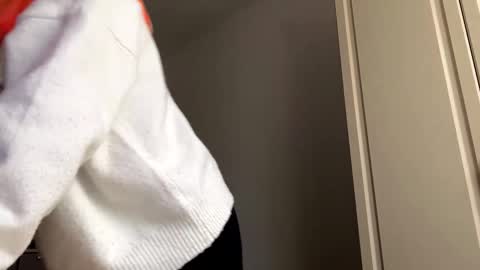 Emily online show from March 2, 7:15 am