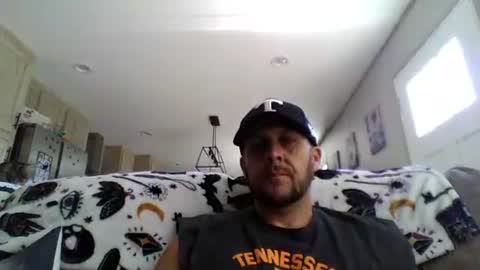 Snapshot of valvenus101 chatting on October 6, 7:00 pm Val Venus online show from October 6, 7:00 pm