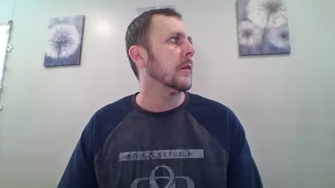 Snapshot of valvenus101 chatting on February 16, 9:44 pm Val Venus online show from February 16, 9:44 pm