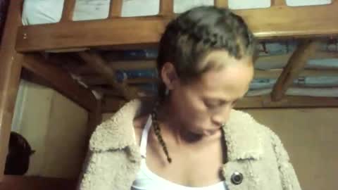 valysexyhot online show from April 10, 7:02 am