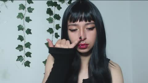 vamp online show from April 4, 9:56 pm