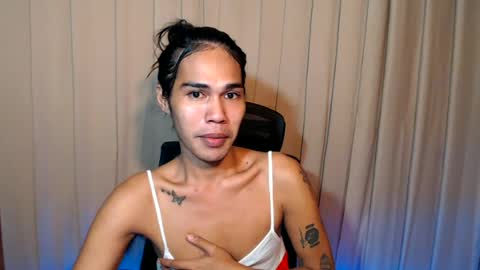 vampy_ebony_laxine online show from June 20, 12:08 pm