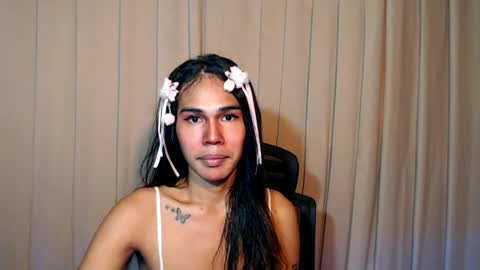 vampy_ebony_laxine online show from June 21, 3:31 am