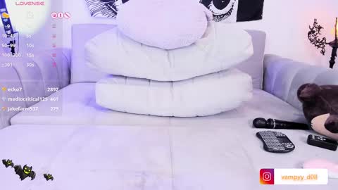       Please help me to reach 300 thumbs up online show from February 21, 6:29 am