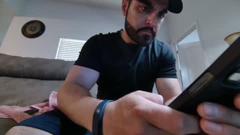Snapshot of vampz888 chatting on July 5, 11:34 pm HUNG LATINO 888 bigcock fit athletic latino online show from July 5, 11:34 pm