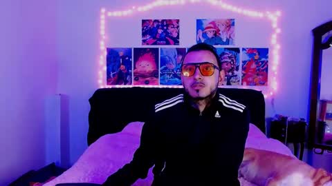 vanderheyl online show from February 24, 3:02 am