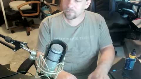 Snapshot of vandonh chatting on October 24, 3:52 pm vandonh online show from October 24, 3:52 pm