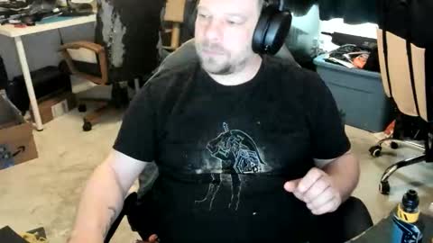 Snapshot of vandonh chatting on November 17, 4:24 pm vandonh online show from November 17, 4:24 pm