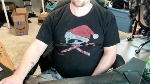 Snapshot of vandonh chatting on March 1, 7:38 pm vandonh online show from March 1, 7:38 pm