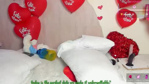 V A N E  online show from February 15, 4:20 am