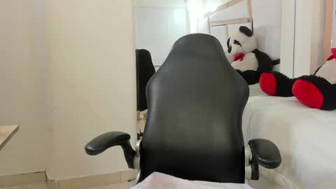 Vanel Lope online show from May 16, 12:07 am
