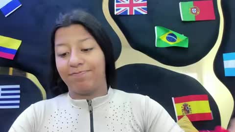 Snapshot of vanelin18 chatting on June 20, 2:42 pm Vane online show from June 20, 2:42 pm
