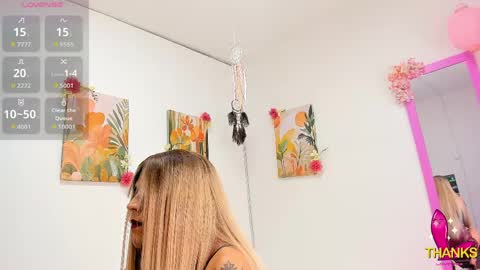 Snapshot of vanes_hontter chatting on June 2, 3:25 pm vanes_hontter online show from June 2, 3:25 pm