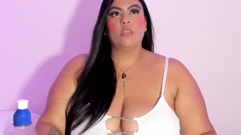 Snapshot of vanesa_orozco777 chatting on July 22, 3:15 pm VanesaModel Independent intagram Vanesa orozco777 online show from July 22, 3:15 pm