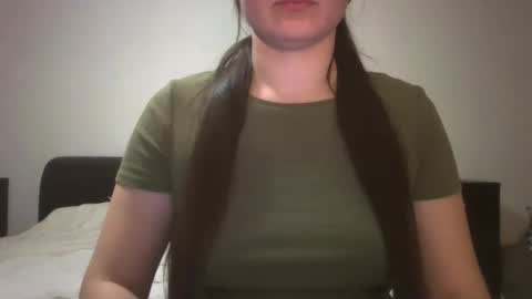 Snapshot of vanesajewel chatting on February 23, 8:55 pm VanesaJewel online show from February 23, 8:55 pm