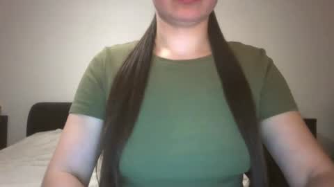 Snapshot of vanesajewel chatting on March 9, 6:00 pm VanesaJewel online show from March 9, 6:00 pm