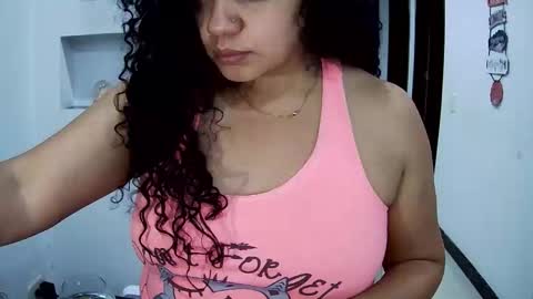 vanessa and samantha online show from October 19, 5:19 am