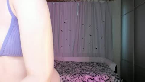 Snapshot of vanessa_brills chatting on May 23, 5:34 am Vanessa online show from May 23, 5:34 am