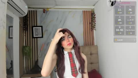 Snapshot of vanessa_jenner chatting on April 30, 2:40 am vanessa_jenner online show from April 30, 2:40 am