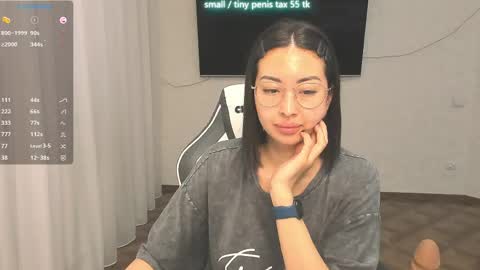 Vanessa online show from May 25, 6:03 pm