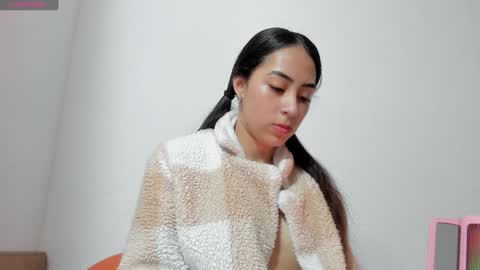 Snapshot of vanessaadol chatting on January 4, 1:31 pm vanessaadol online show from January 4, 1:31 pm