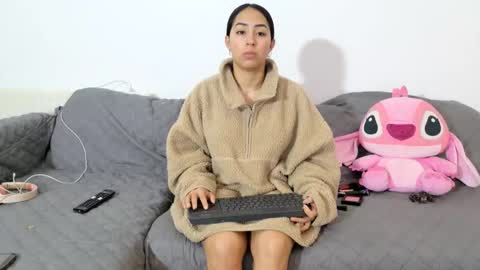 Snapshot of vanessaadol chatting on February 21, 11:11 am vanessaadol online show from February 21, 11:11 am