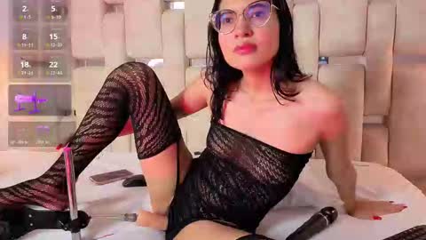 Vanessa online show from November 30, 8:24 pm