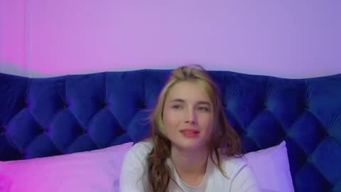 Snapshot of vanessacelesti chatting on May 8, 8:47 pm Vanessa online show from May 8, 8:47 pm