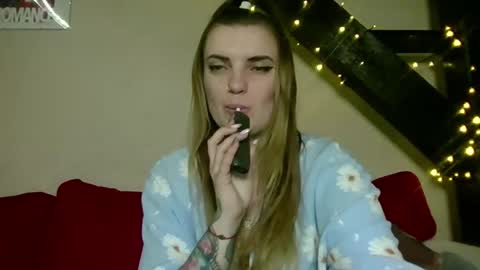 Vanessa online show from February 1, 5:11 pm