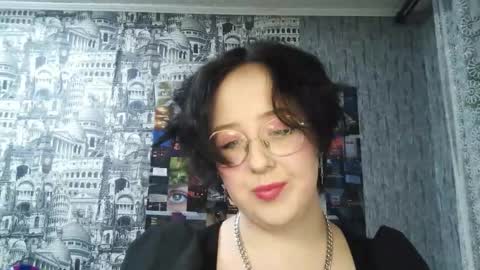 Snapshot of vanessashadow chatting on November 20, 7:02 pm vanessashadow online show from November 20, 7:02 pm