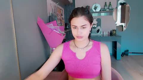 vanessatenderness online show from June 9, 6:36 am
