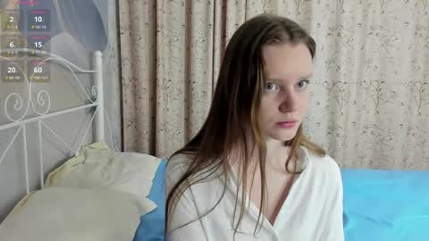 Luna online show from February 27, 7:25 pm