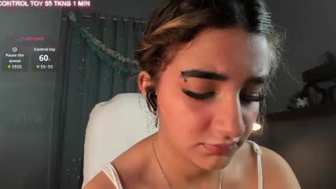 Snapshot of vanillafairy_ chatting on June 25, 8:46 pm vanillafairy_ online show from June 25, 8:46 pm