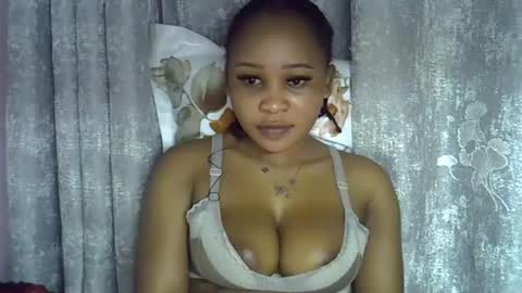 Snapshot of vanillavenus chatting on June 4, 3:07 pm vanillavenus online show from June 4, 3:07 pm