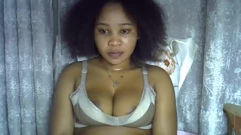 Snapshot of vanillavenus chatting on June 17, 7:48 pm vanillavenus online show from June 17, 7:48 pm