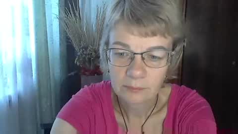 Vanillaxcreamy online show from October 23, 8:24 am