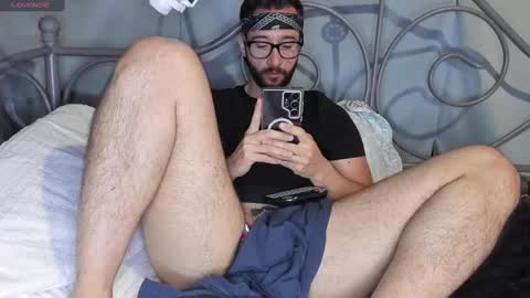 Snapshot of vann_helsing chatting on October 29, 3:47 pm Van online show from October 29, 3:47 pm