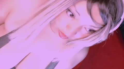 Snapshot of vanne_amet chatting on July 15, 12:10 pm free follow me online show from July 15, 12:10 pm
